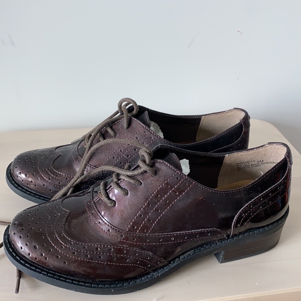 Bass ox shoes - sparkling under light/ sun